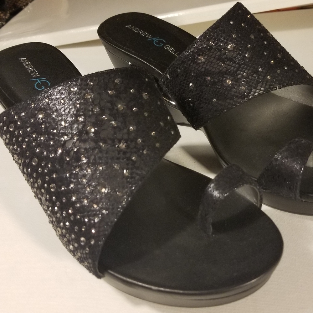 Sparkly Toe Loop Sandals - New - Size 10 - image 2